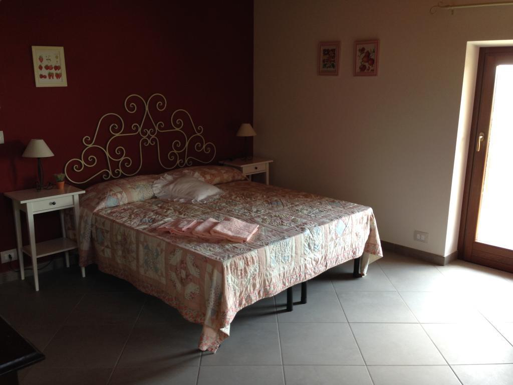 Agriturismo Fruttirossi Trofarello 部屋 写真